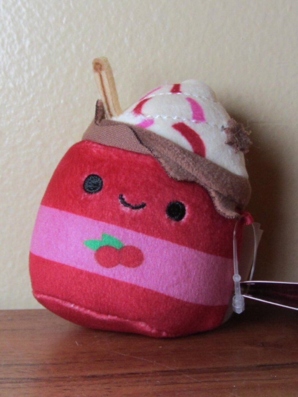plush micromallows squishmallows 3" maude 2025 NWT (W6864)